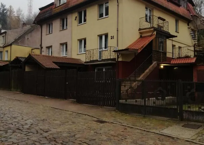 Przyplywy - Typu W Zielonej Dzielnicy Gdanska Gdańsk